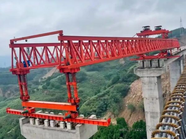 1000噸架橋機(jī)的價格是否包括安裝和調(diào)試費用？